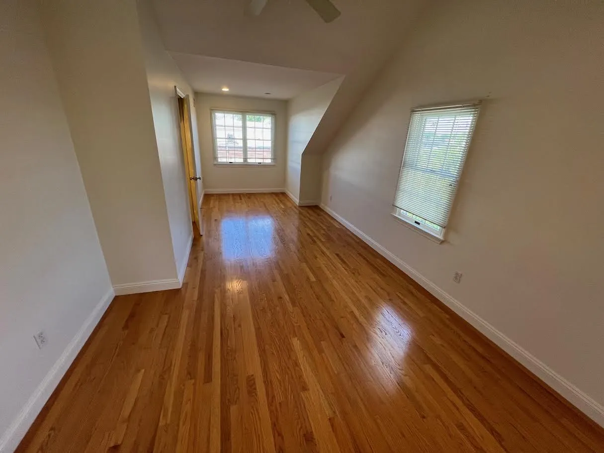 86 Chapel St, Nonantum