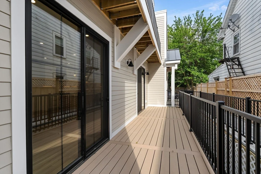 27 Shepard St, Brighton