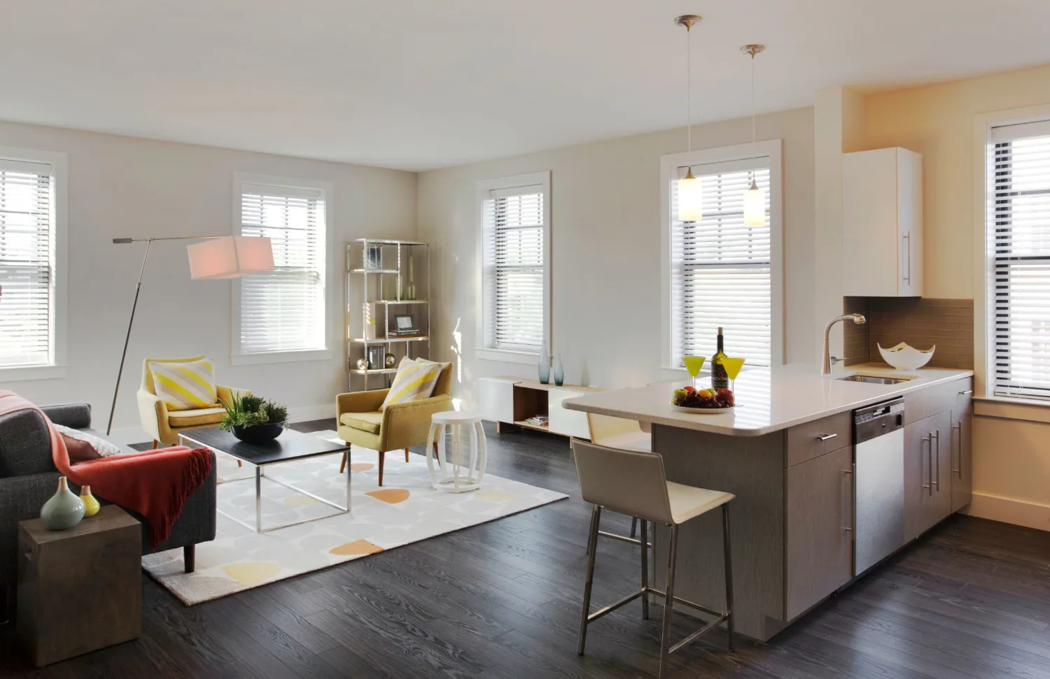 75 West School St, Charlestown