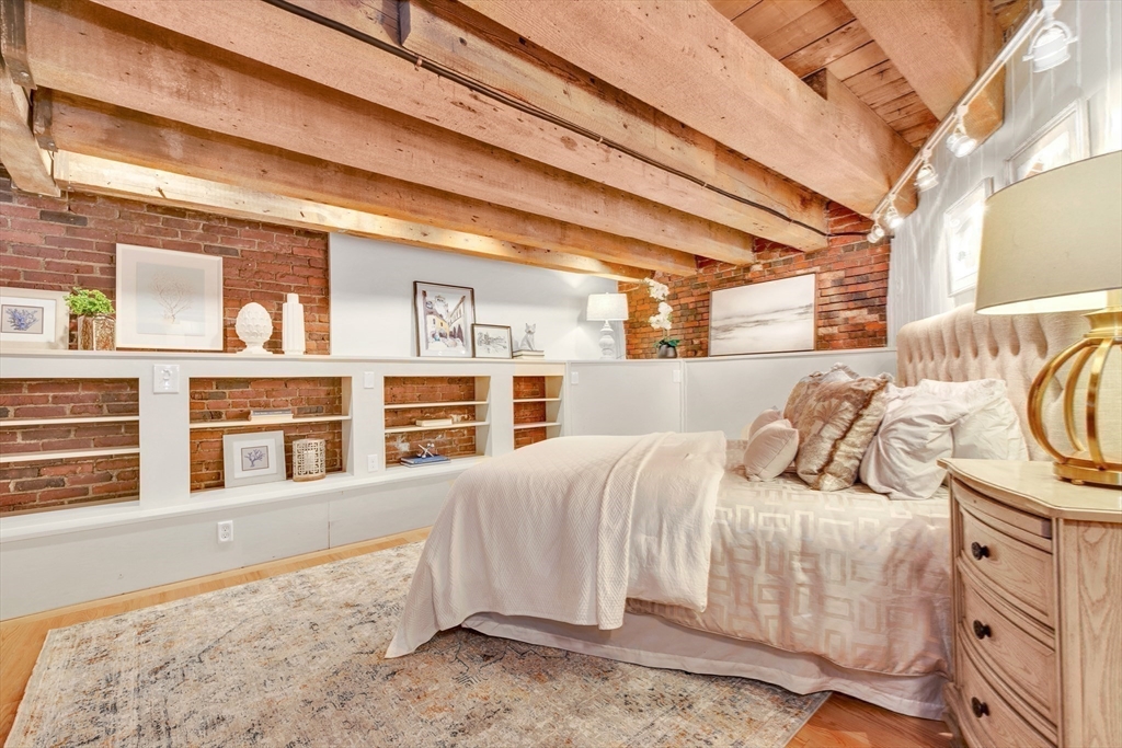 75 Fulton, Waterfront