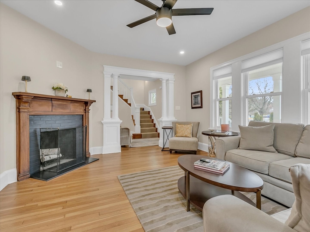 2031 Commonwealth Ave, Newton