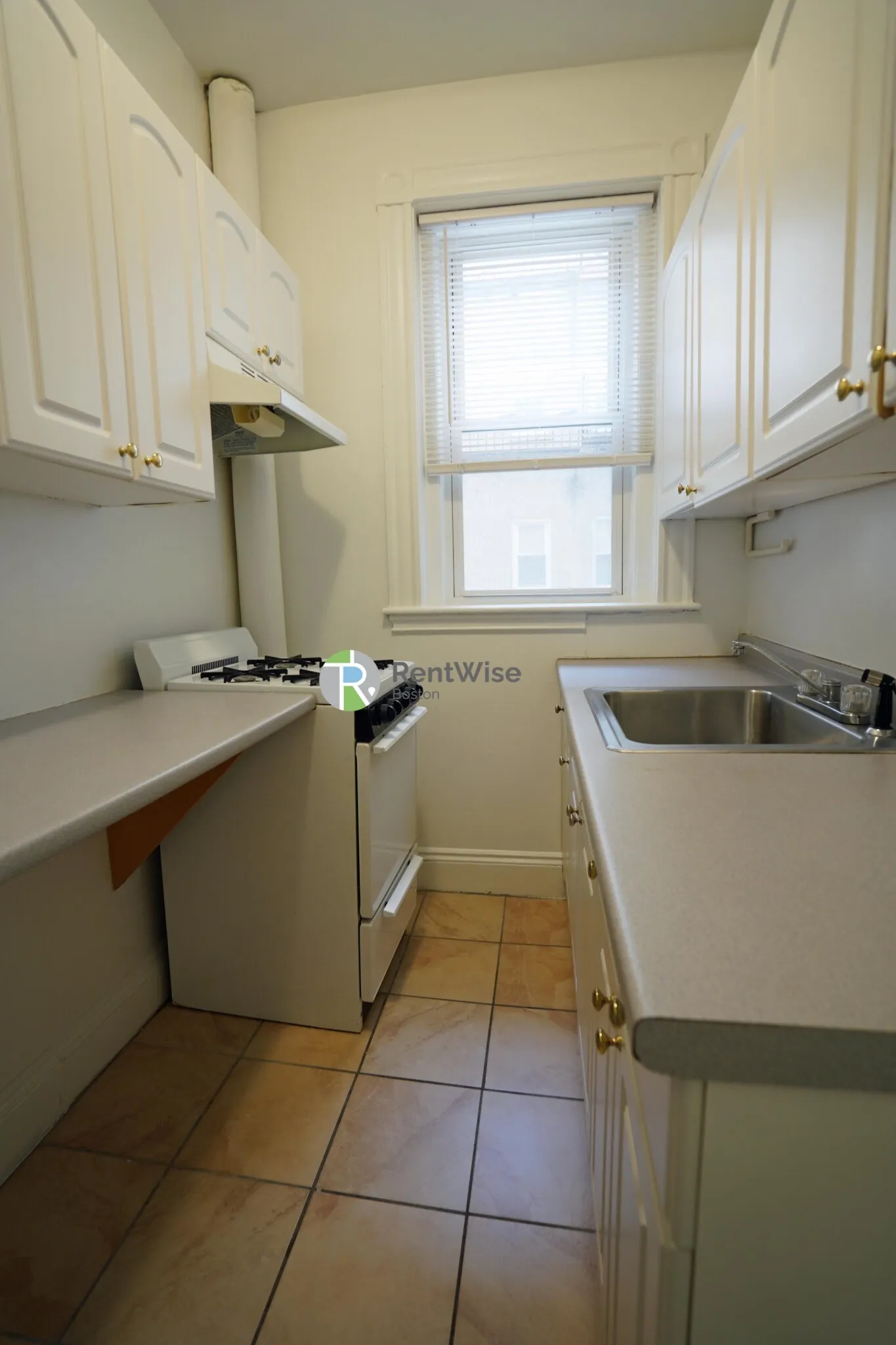 14 Orkney Rd, Brighton