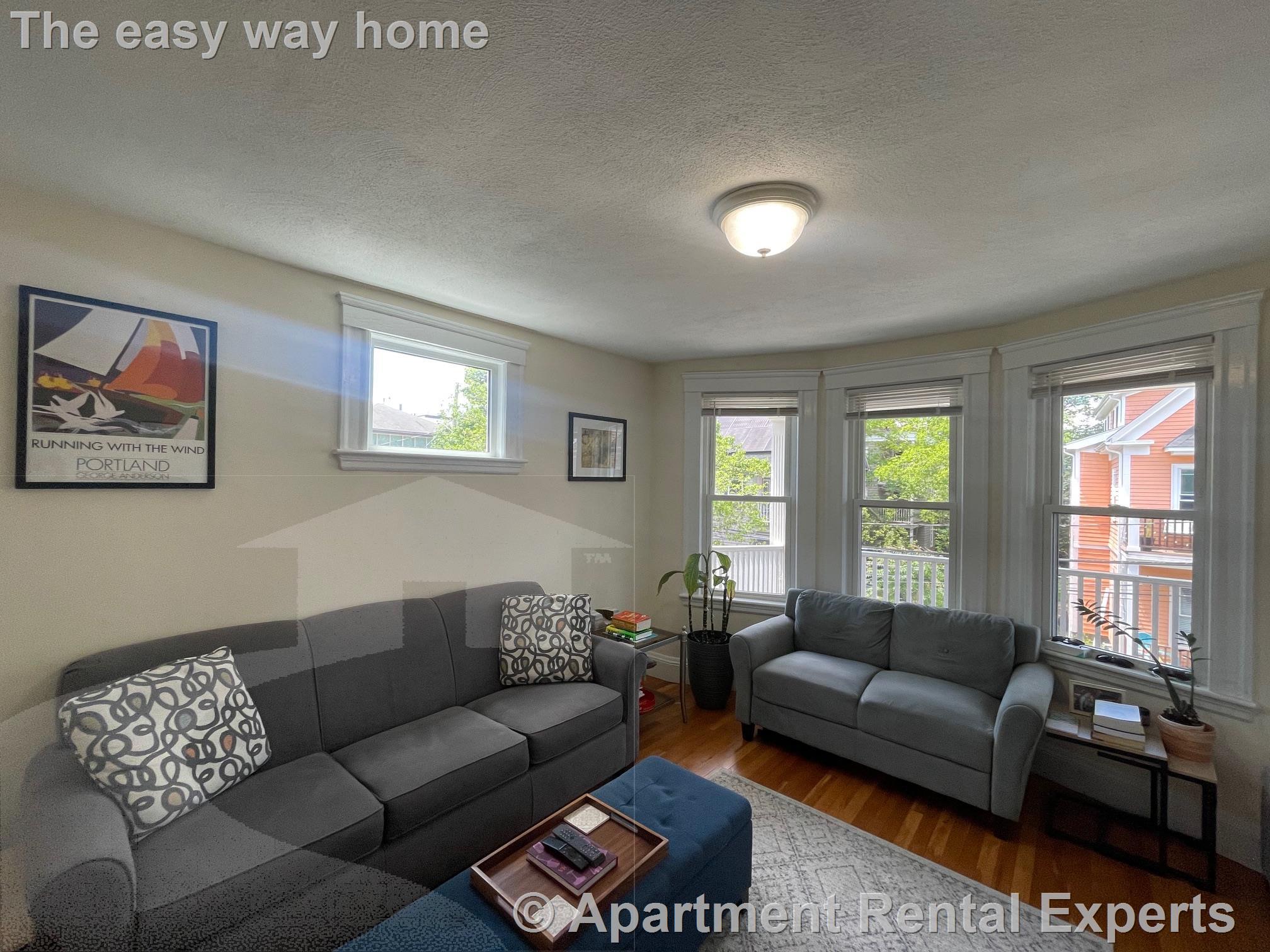 24 Ashland St, Porter Square