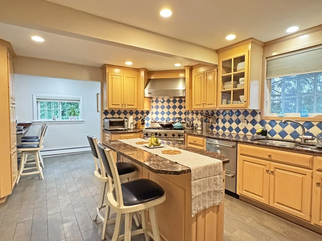 99 Hancock St, Auburndale