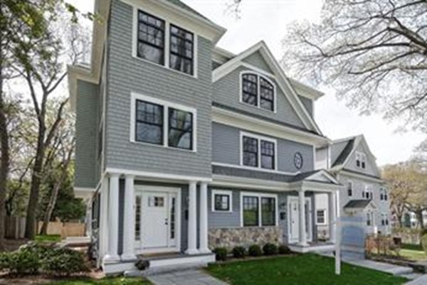 12 Ackers Ave, Brookline