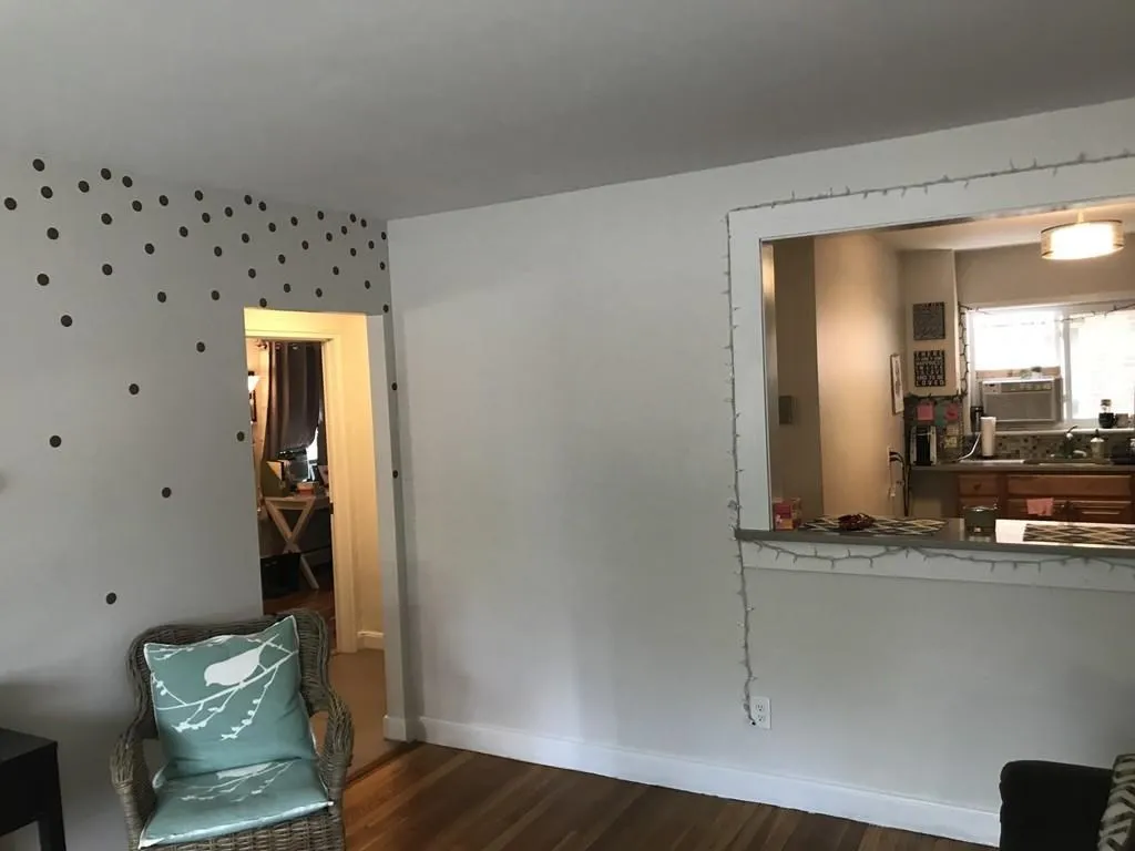 2012 Commonwealth Ave, Brighton