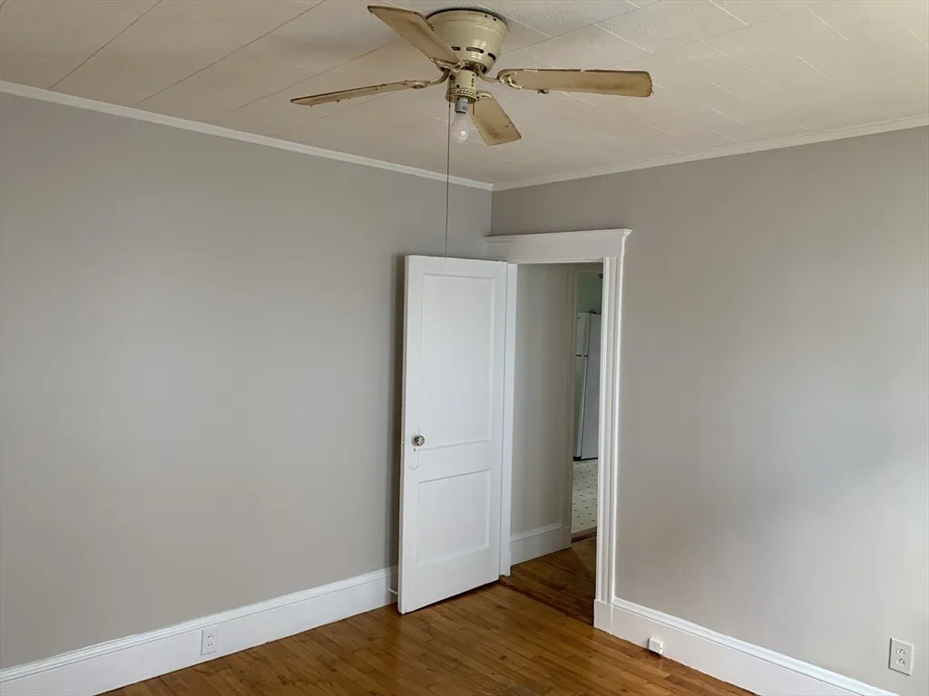 50 Windsor Rd, South Medford