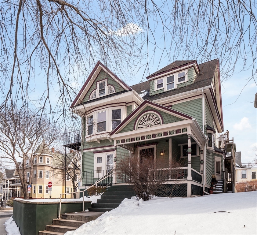 97 College Ave, Somerville