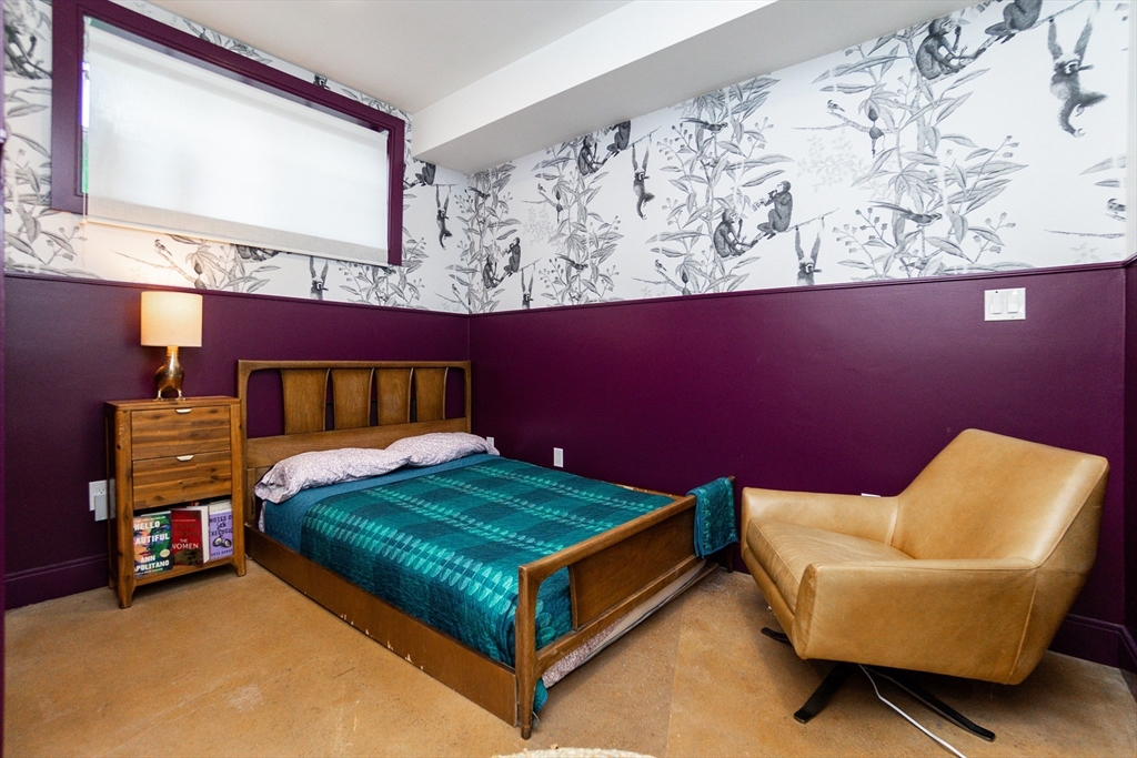 452 W 4th, South Boston