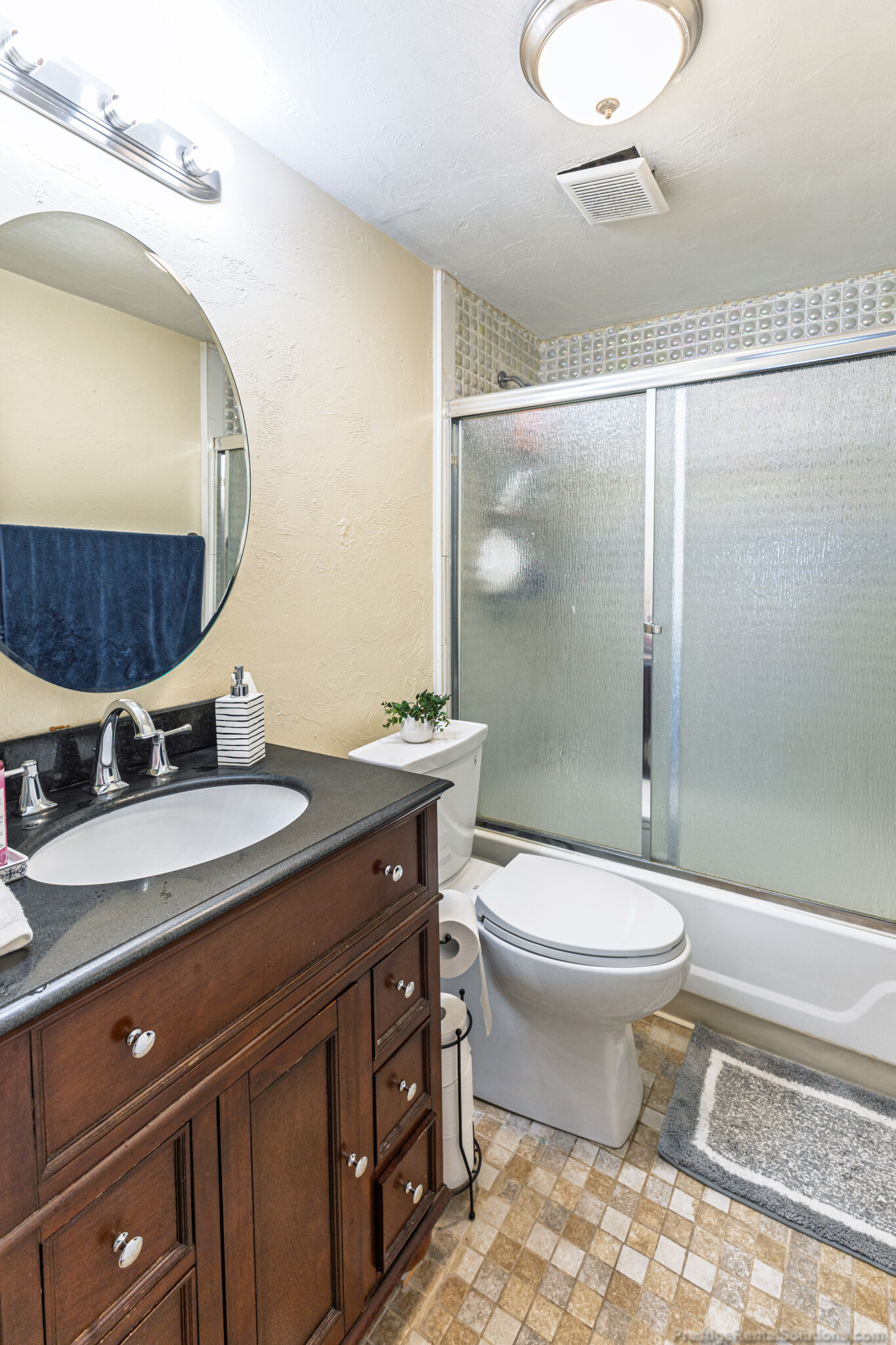 233 London St, East Boston