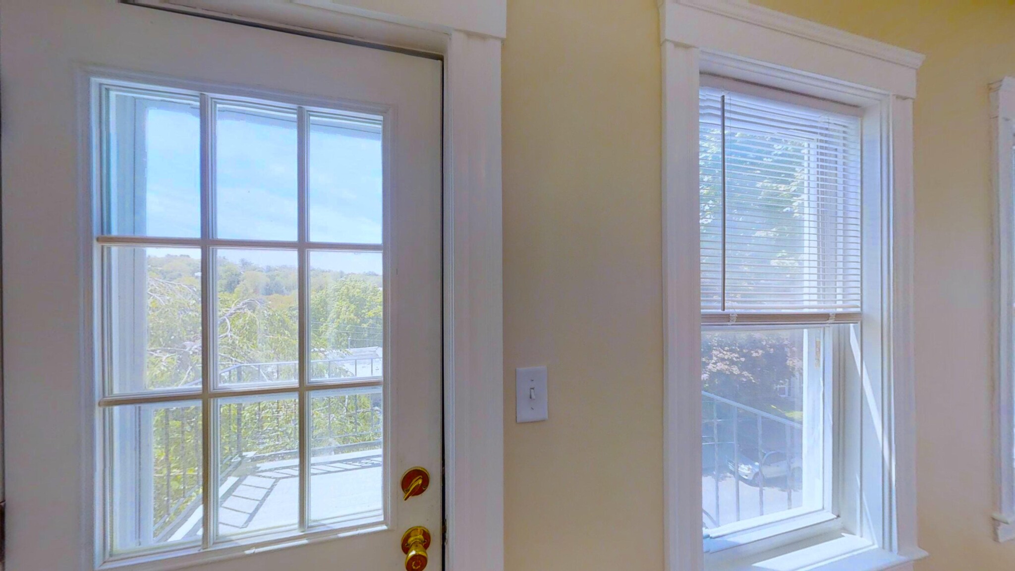 303 Tappan St, Washington Square