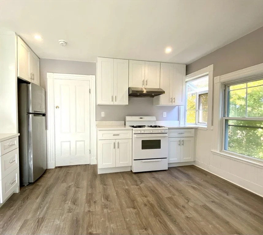 114 White St, Waverley