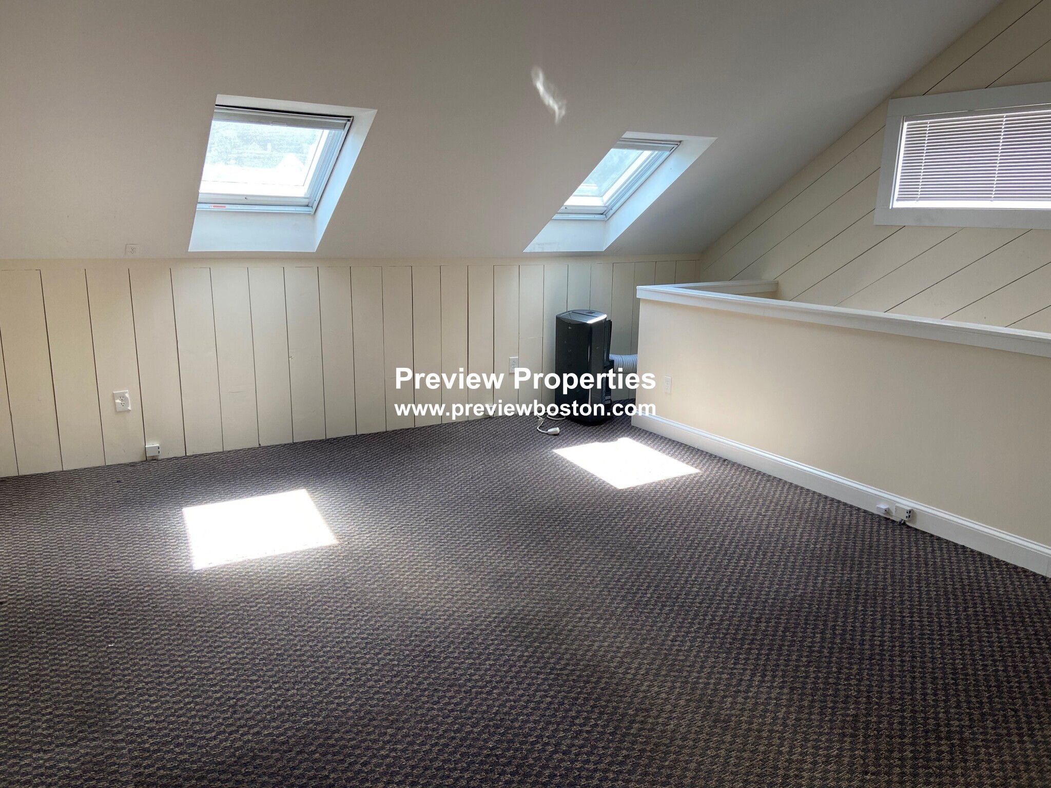 1383 Washington St, West Newton