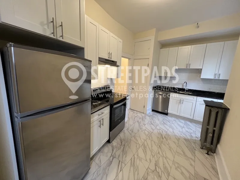 95 Mount Vernon St, Beacon Hill