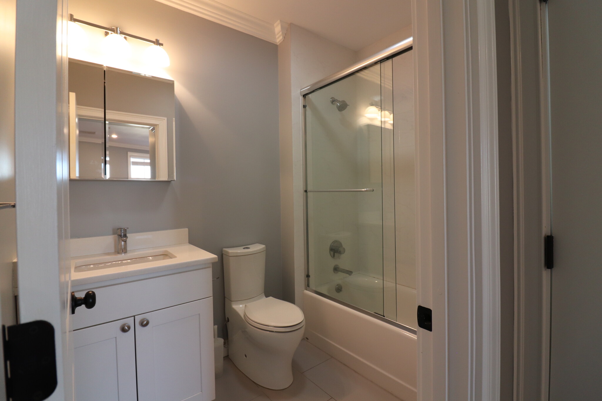 38-42 Hyde Park Ave, Jamaica Plain