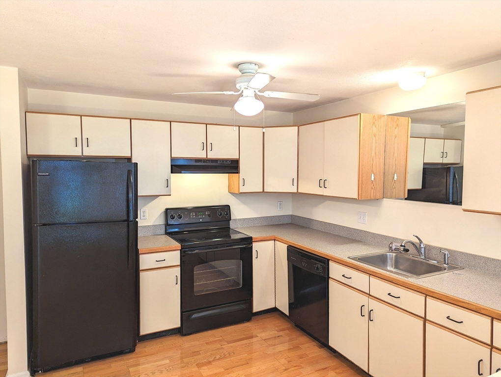 641-R S Washington St, North Attleboro