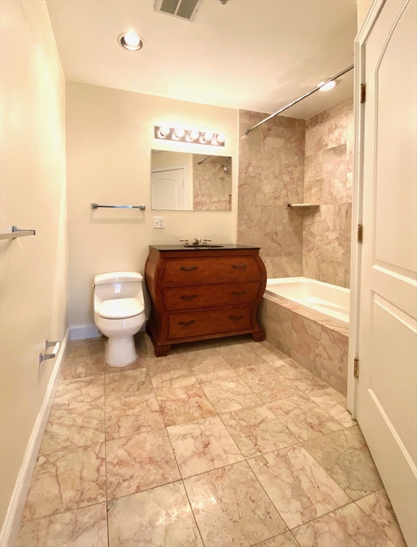 661 Bennington, East Boston