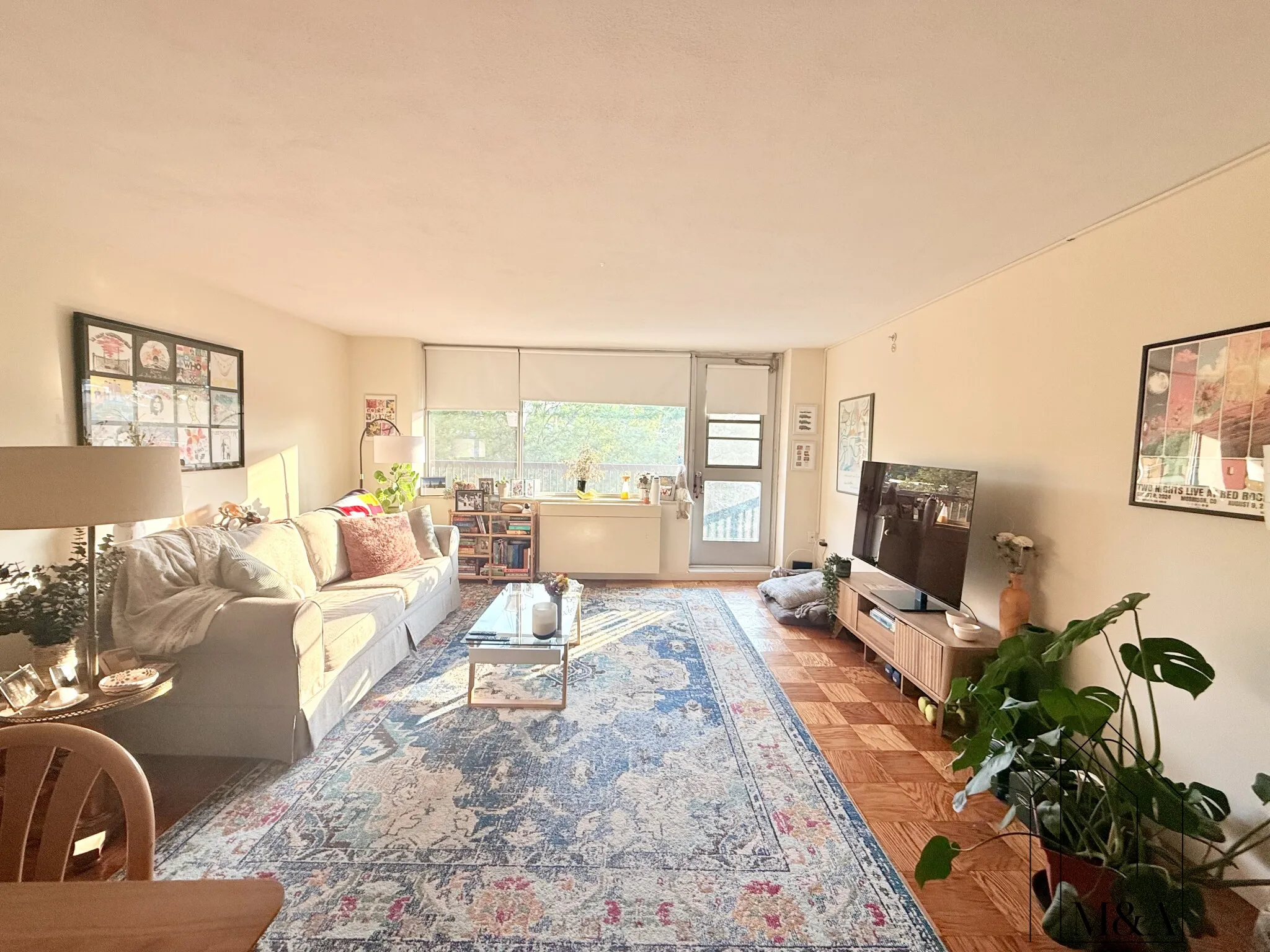 101 Monmouth St, Longwood