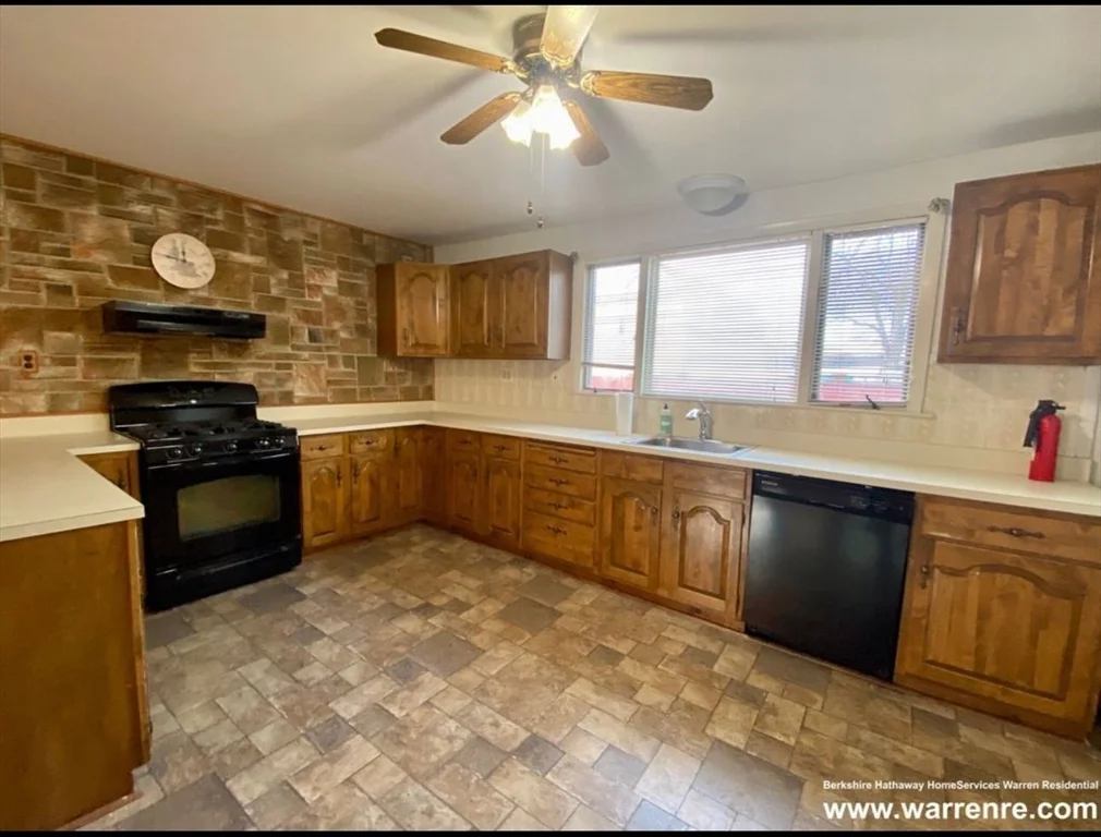 20 Webster St, East Somerville