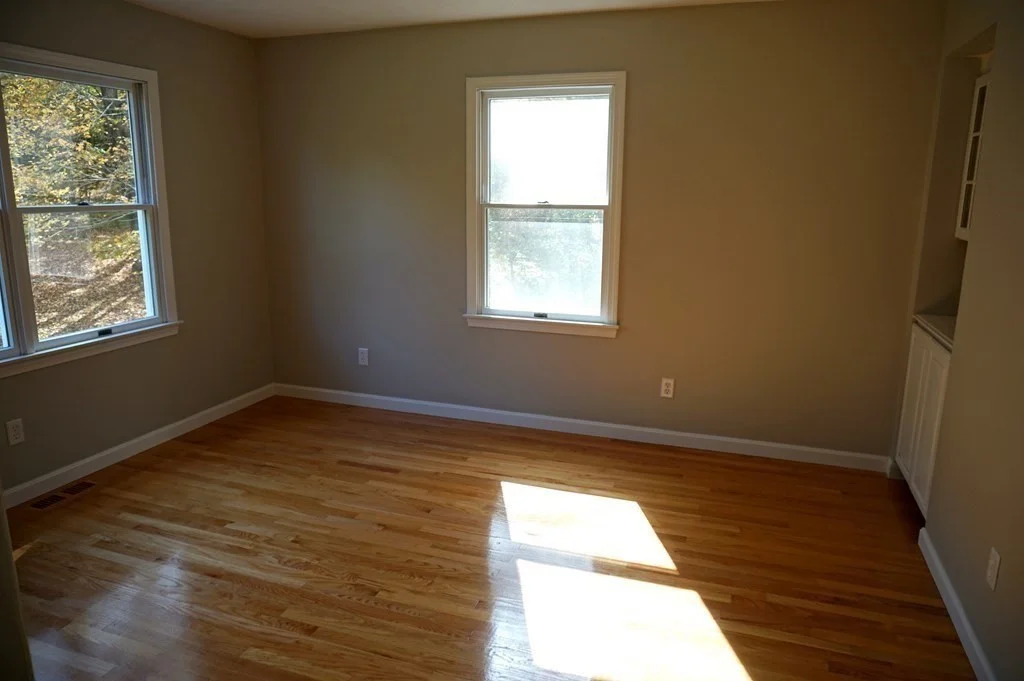 90 Groton St, Pepperell