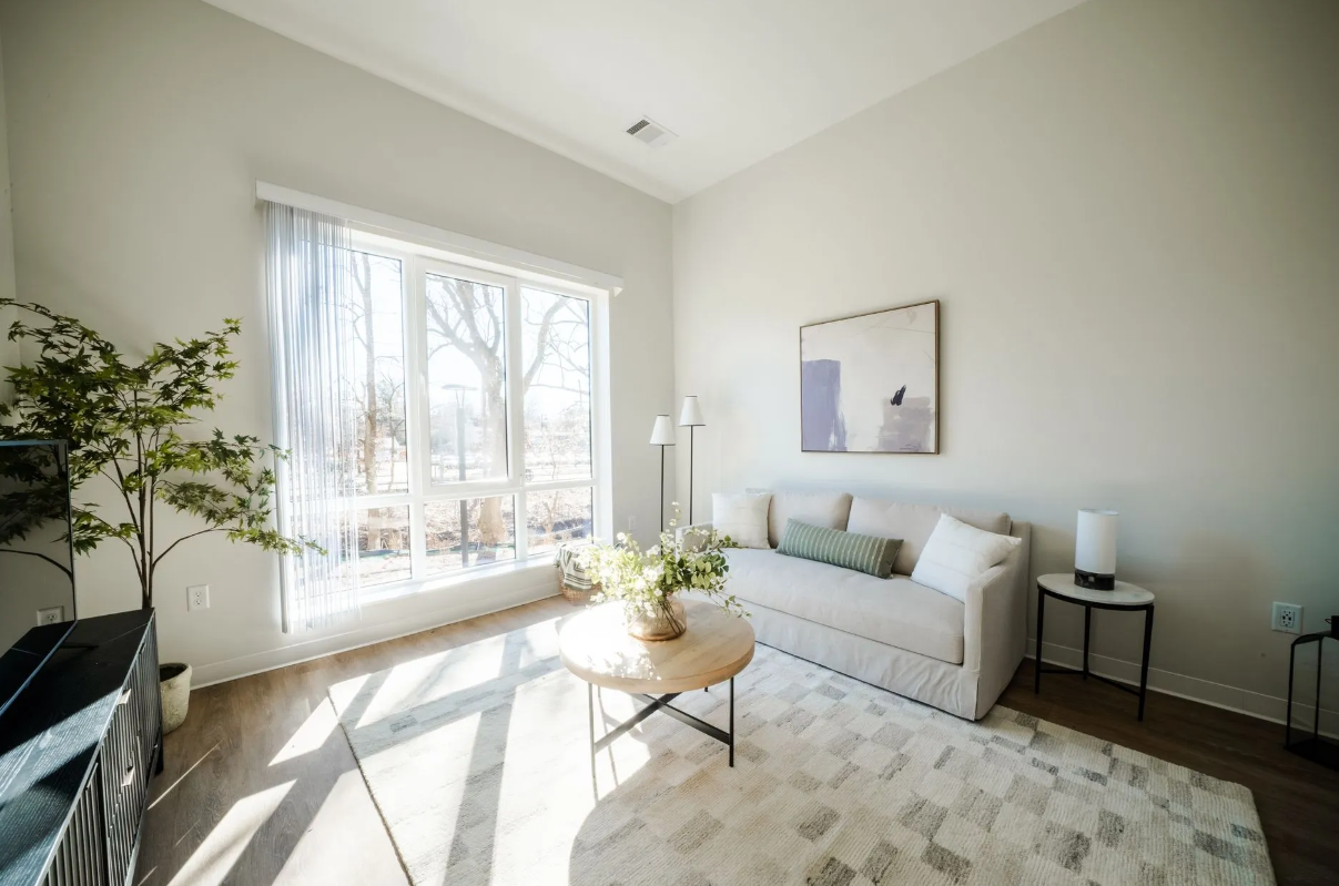 289 Walk Hill St, Roslindale