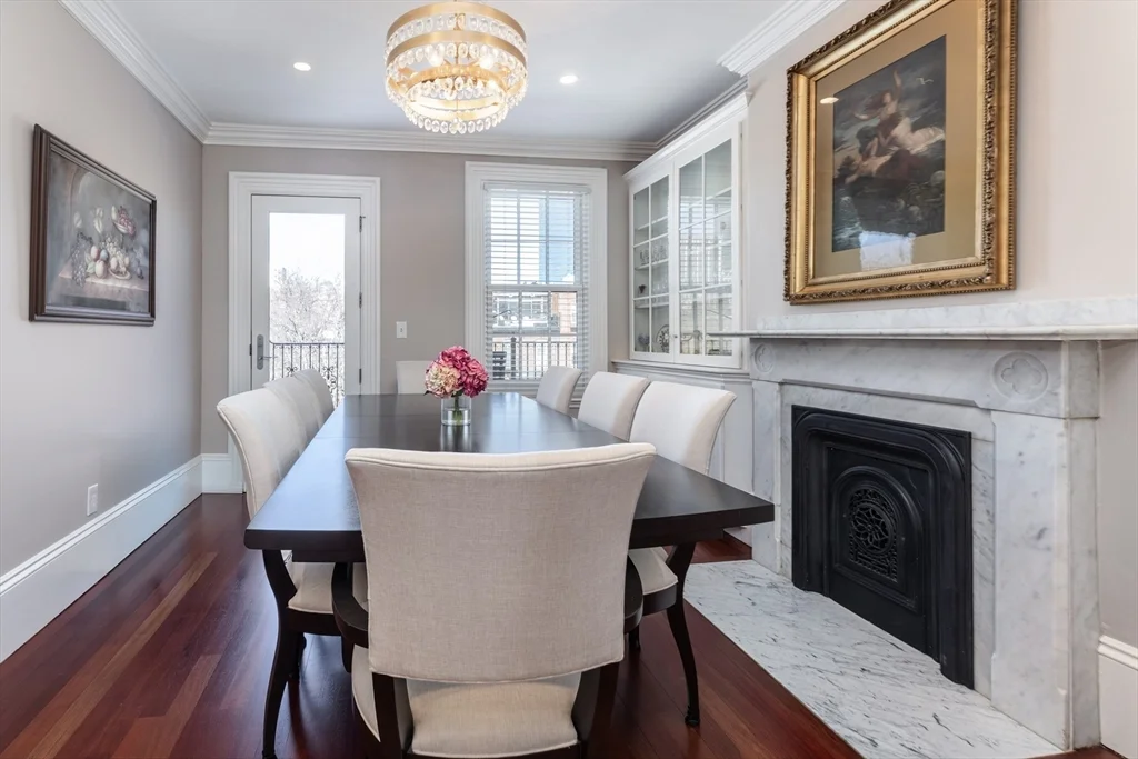 83 Montgomery St, South End