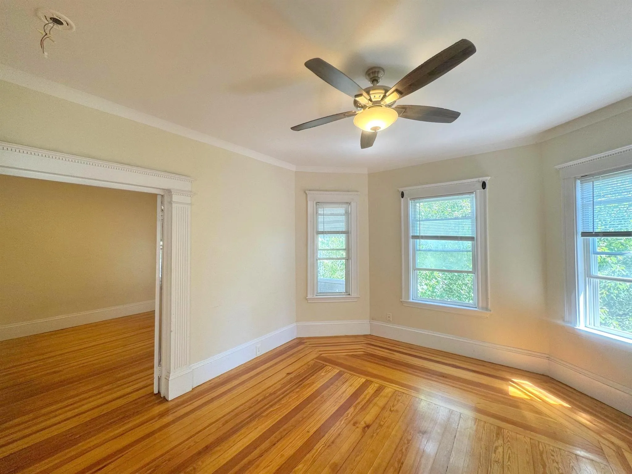 70 Josephine Ave, Powder House Square