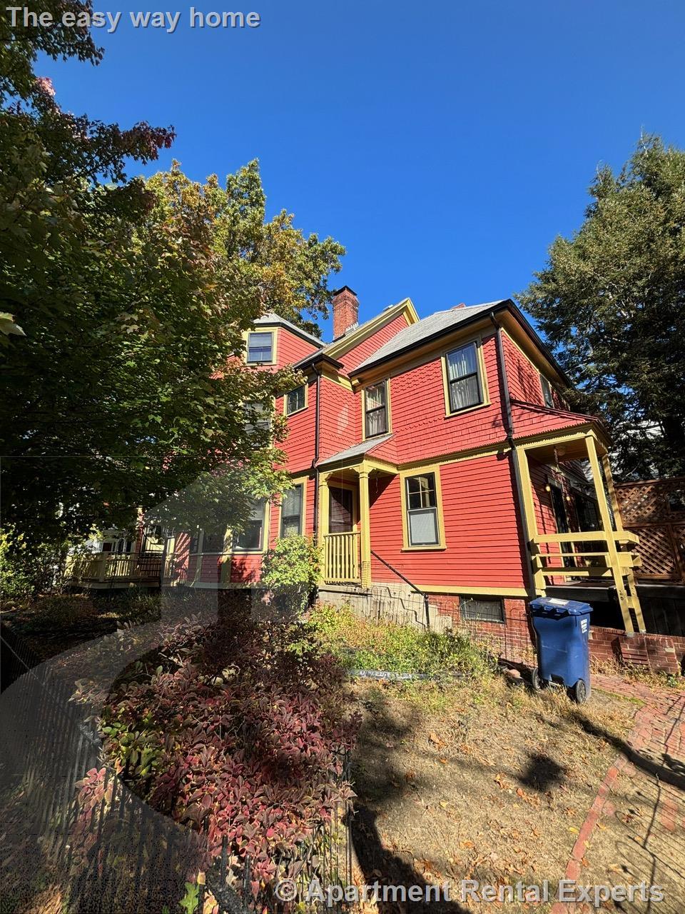 302 Brookline St, Cambridgeport