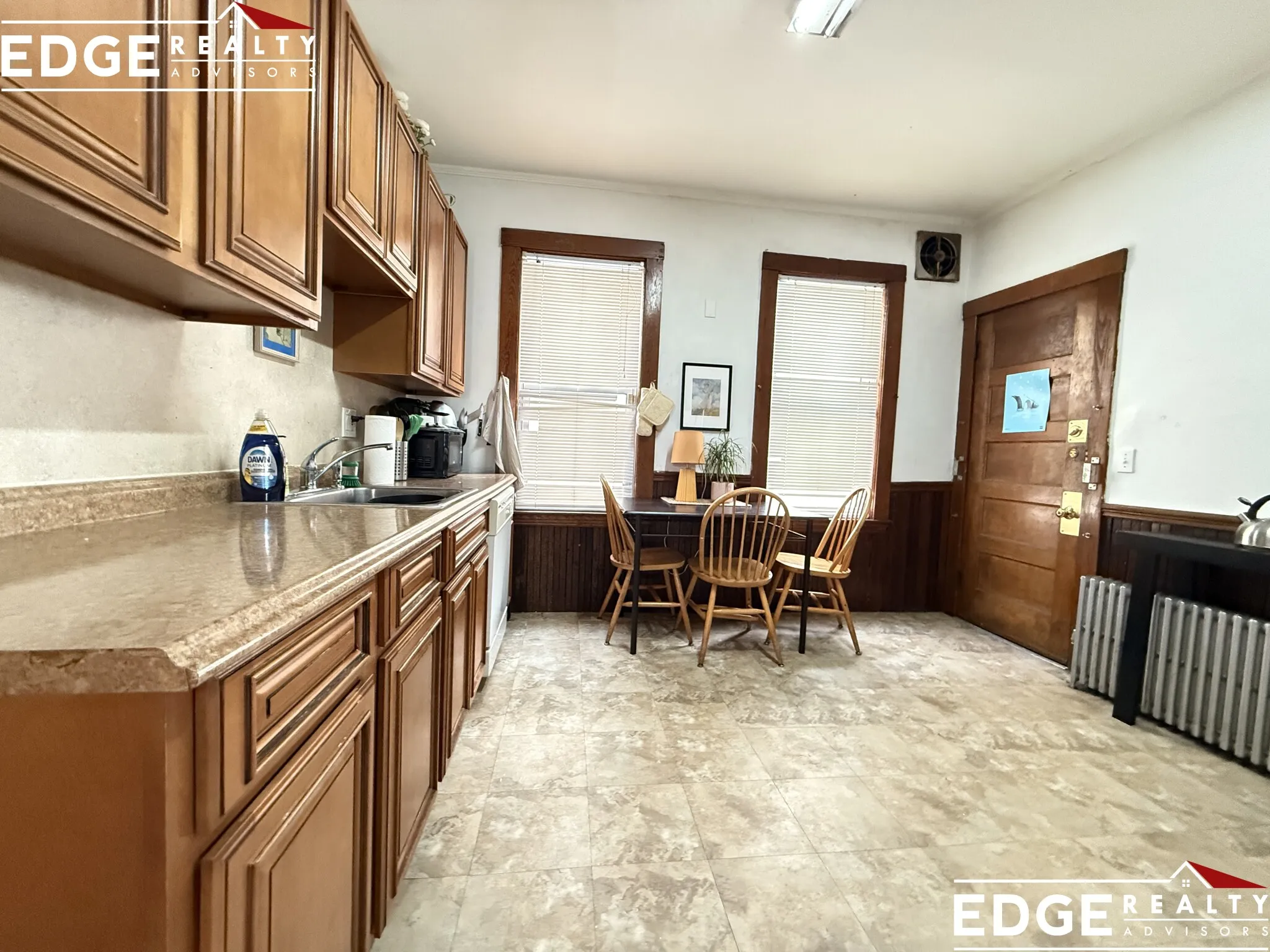 87 Gardner St, Allston