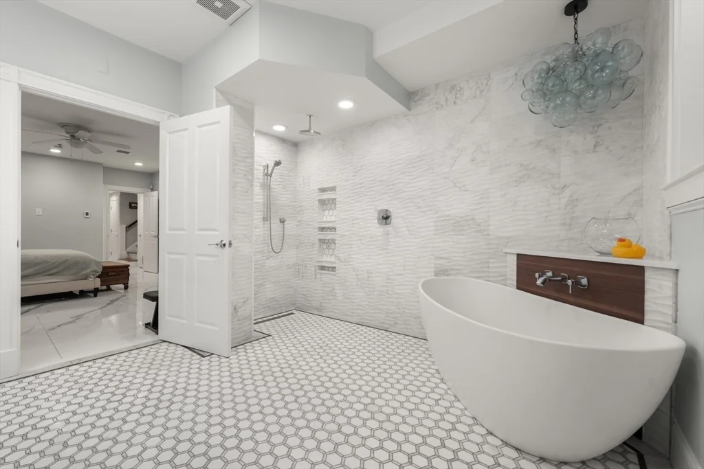 61 Saint Botolph St, Back Bay