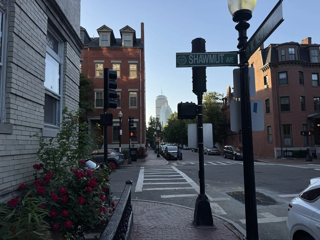 42 W Newton St, South End