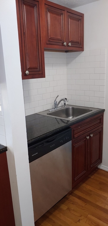 115 John Dunn Memorial Dr, Rockland