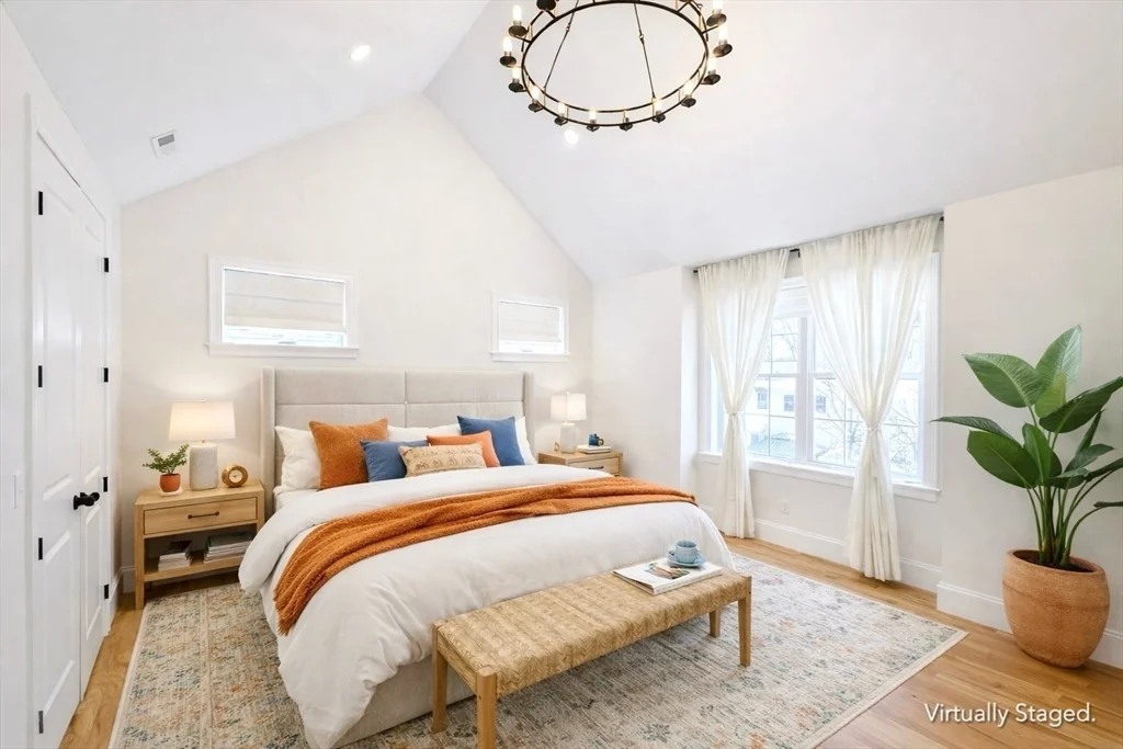 261 Main St, Shrewsbury