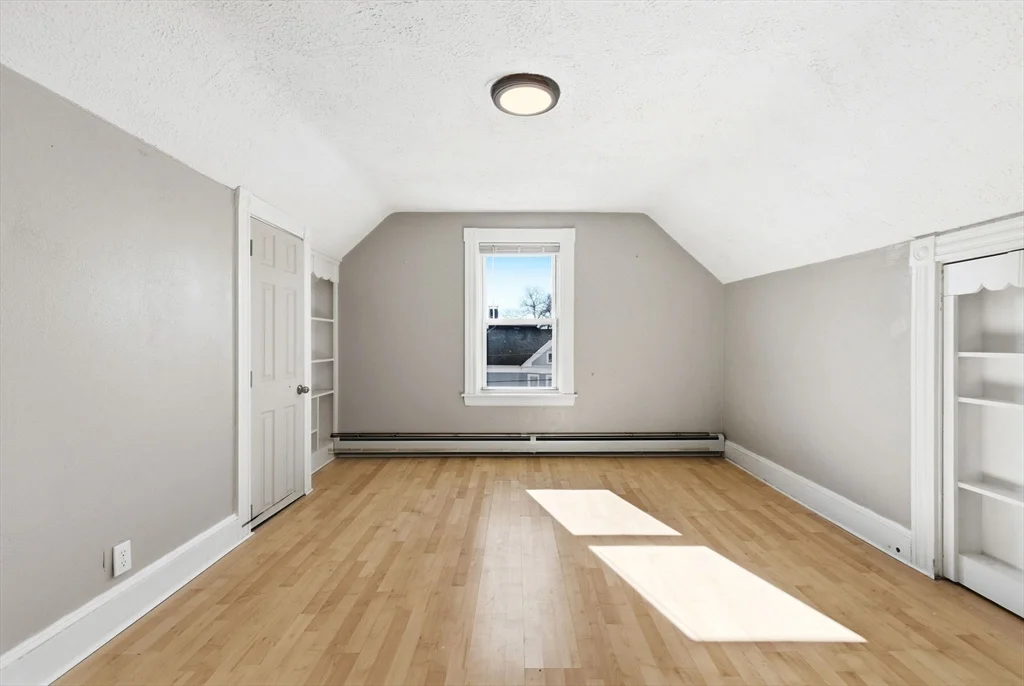 21 John St, Attleboro