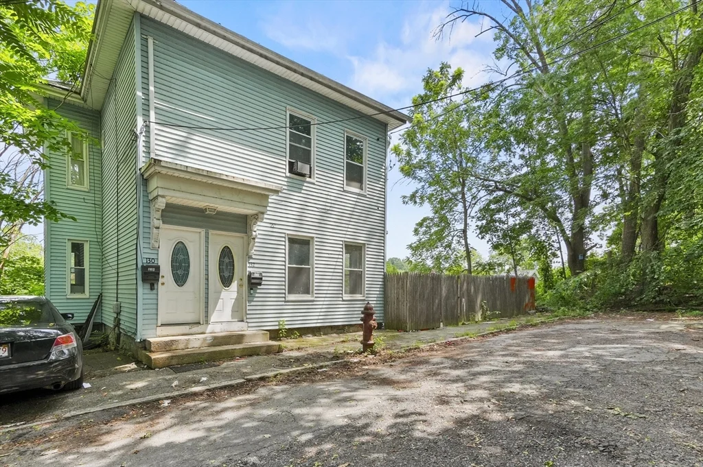 132 Bartlett, Lowell