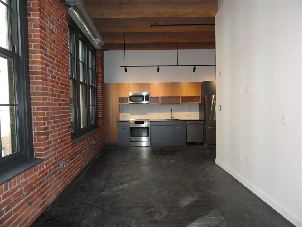 319 A St, Seaport District