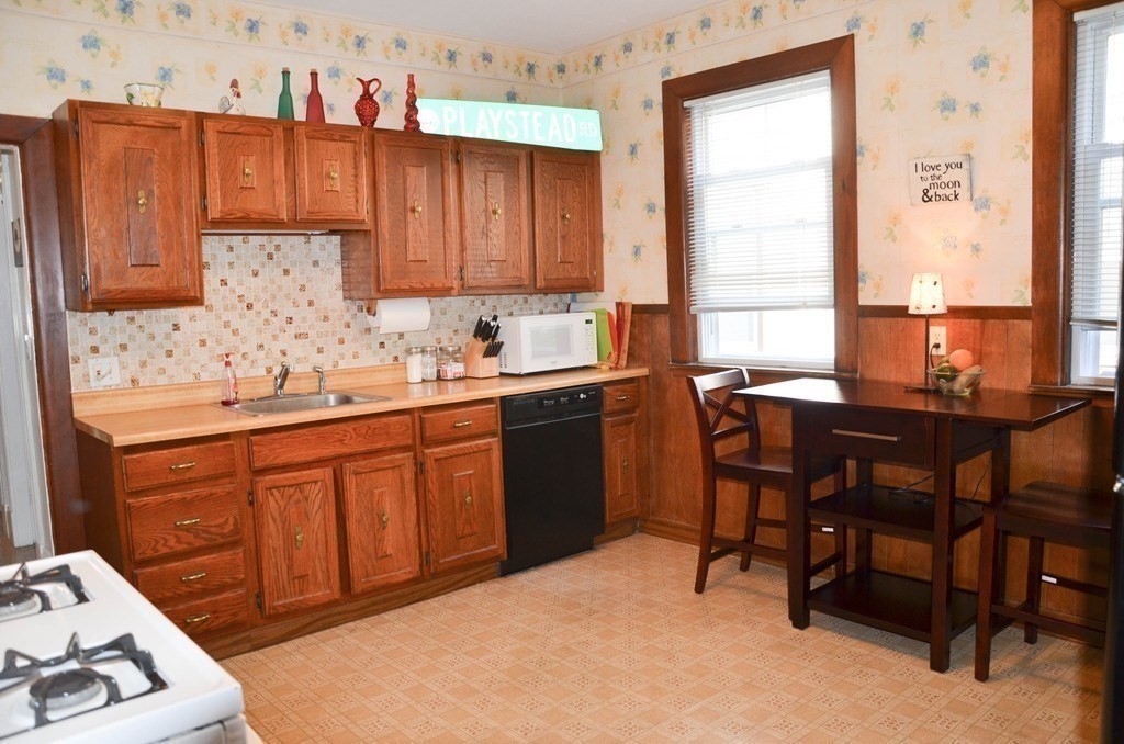 9 Madison St, West Medford