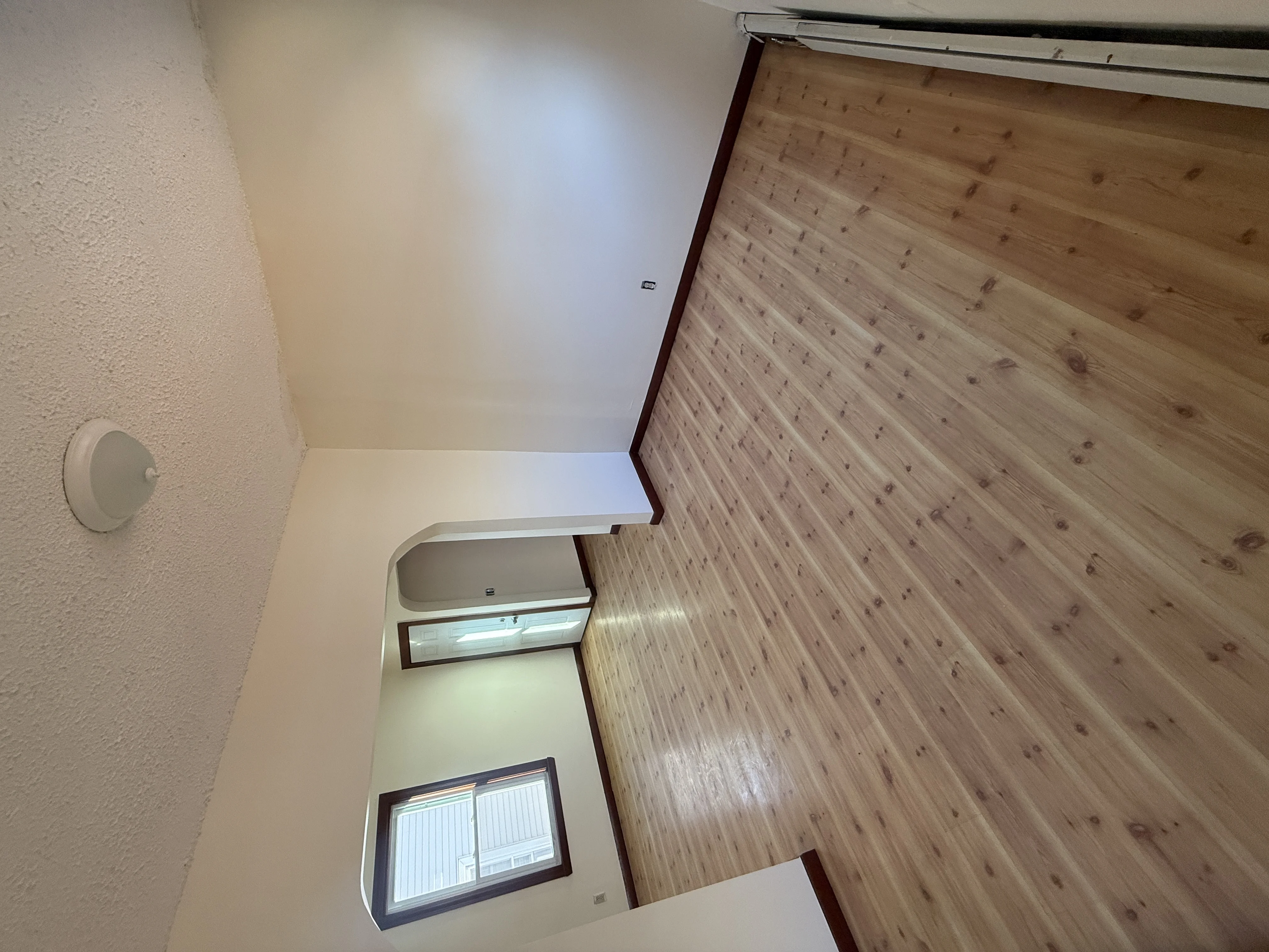 569 Main St, South Medford