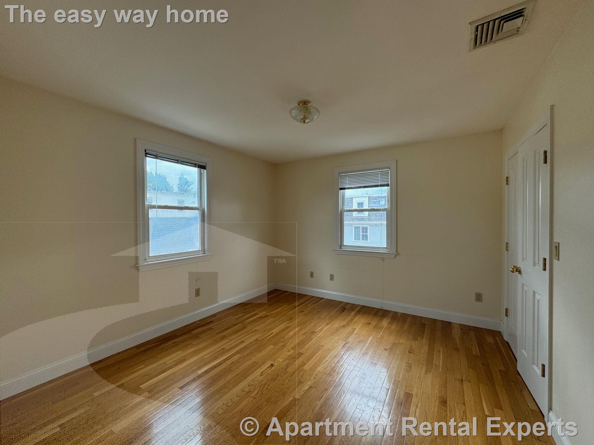 69 School St, Union Square