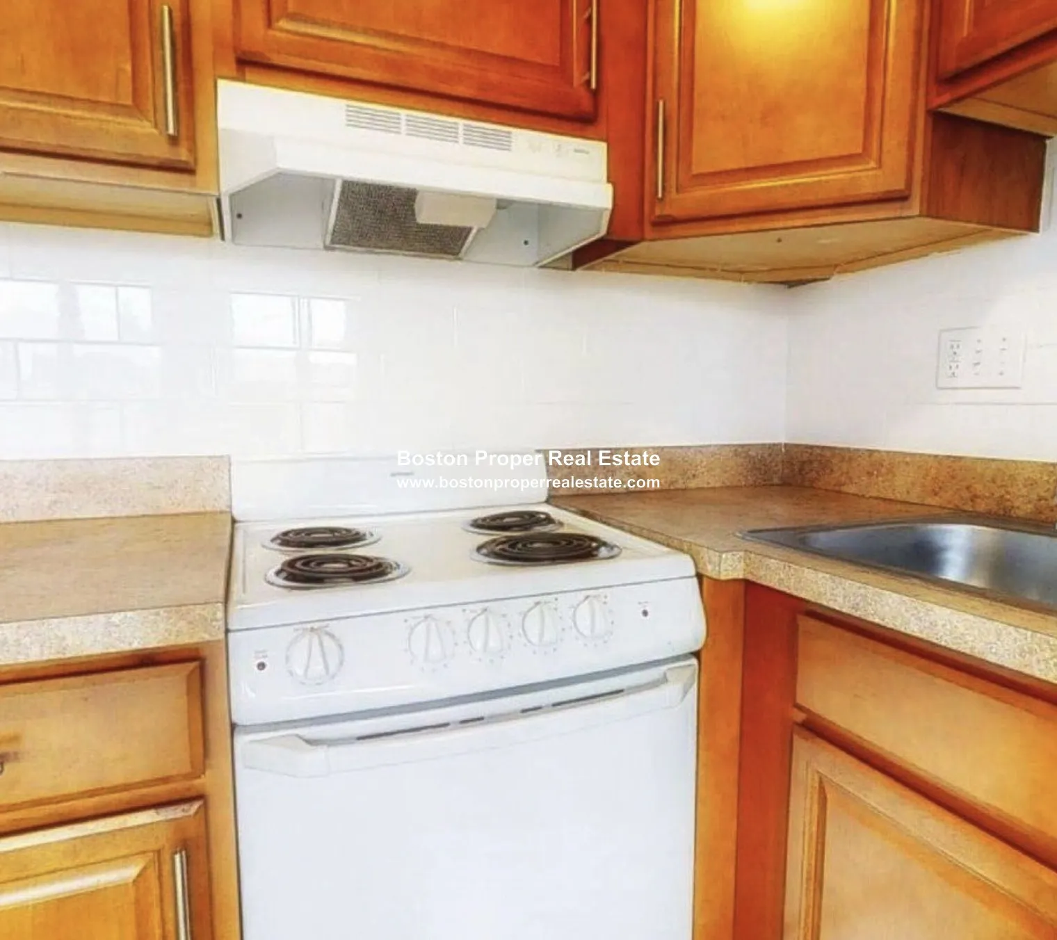 1102 Boylston St, Fenway