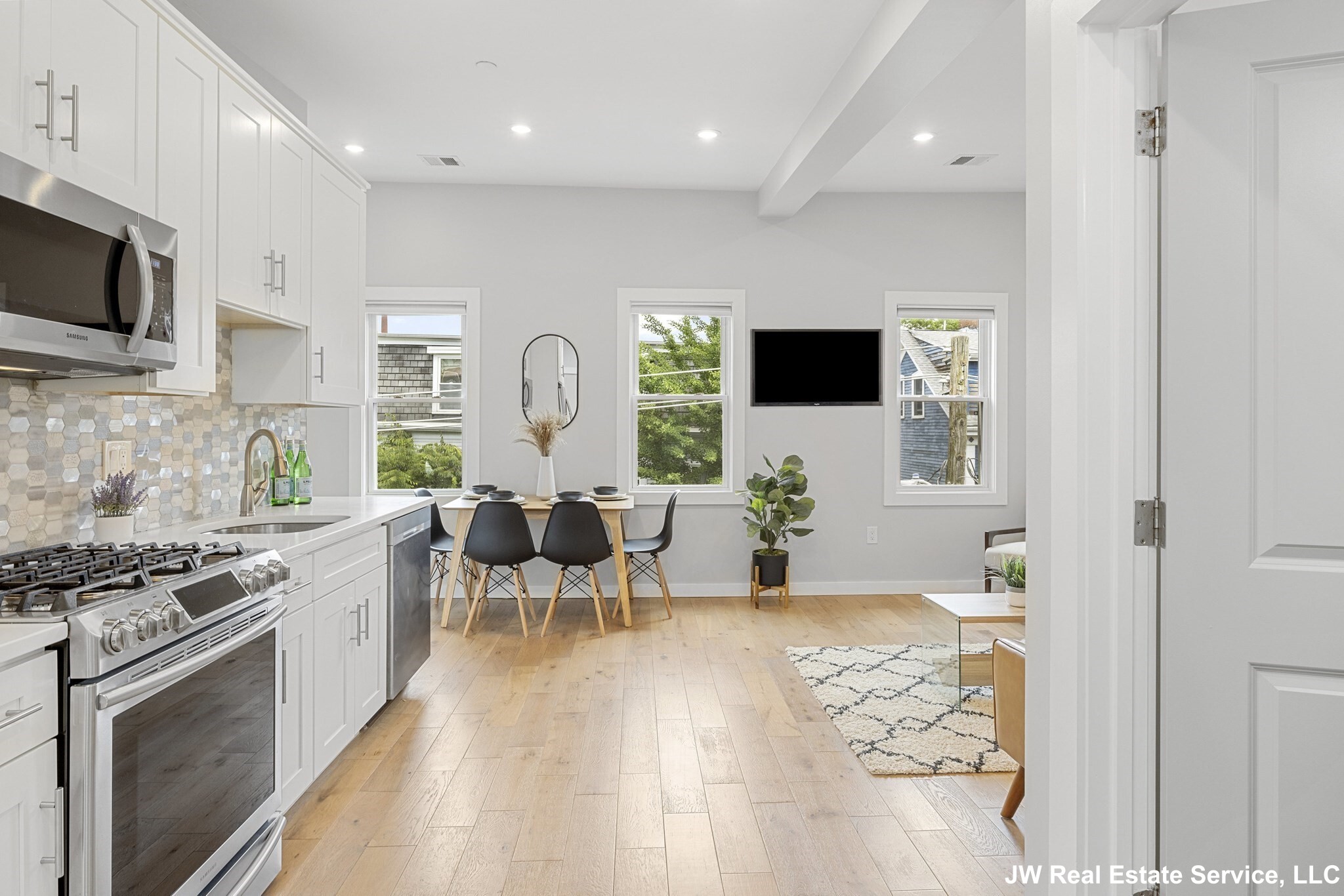 338 Hurley St, East Cambridge