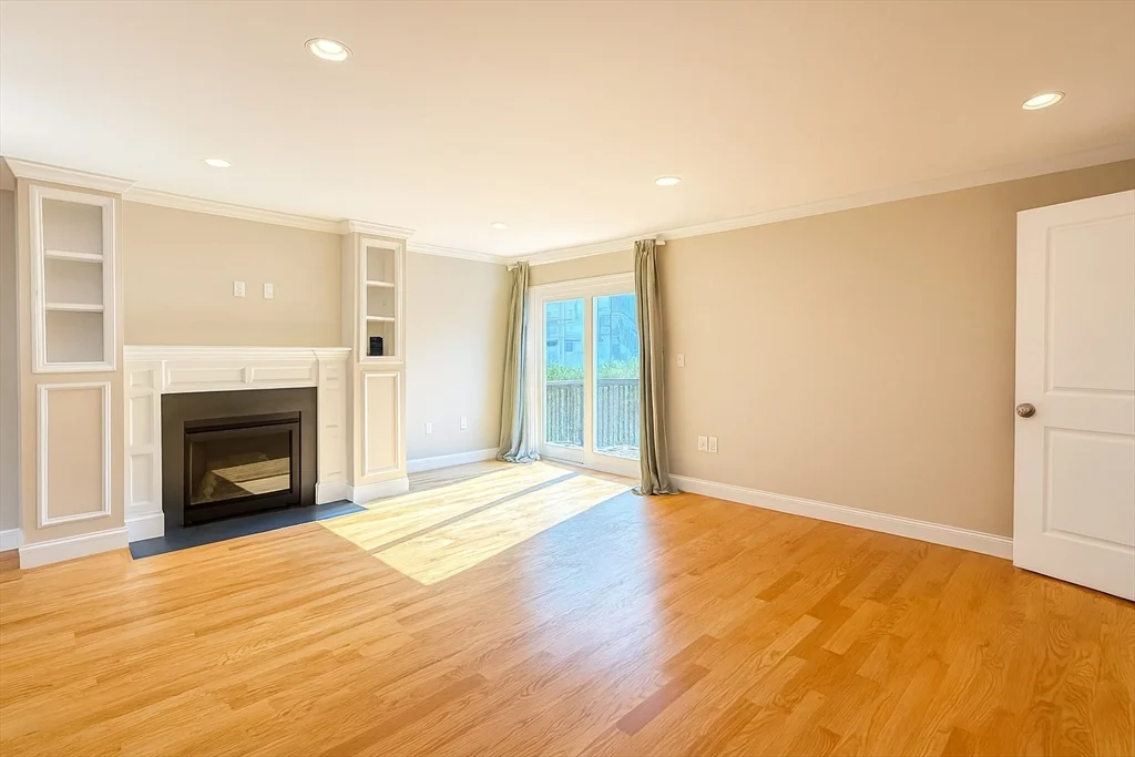 46 Wellington St, Waltham