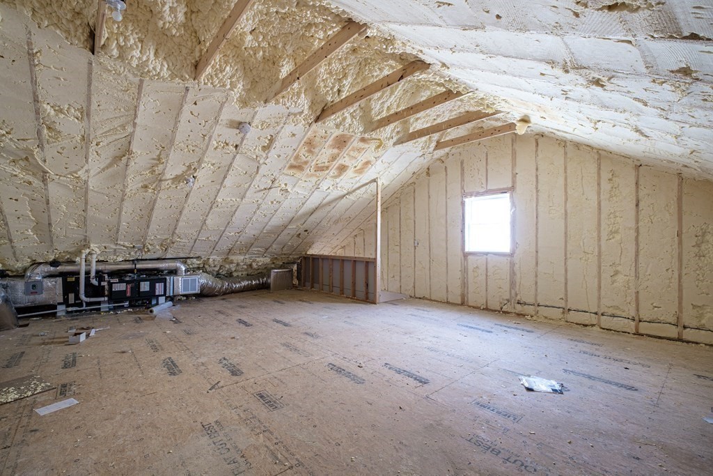 21 Bellevue Ave, Revere