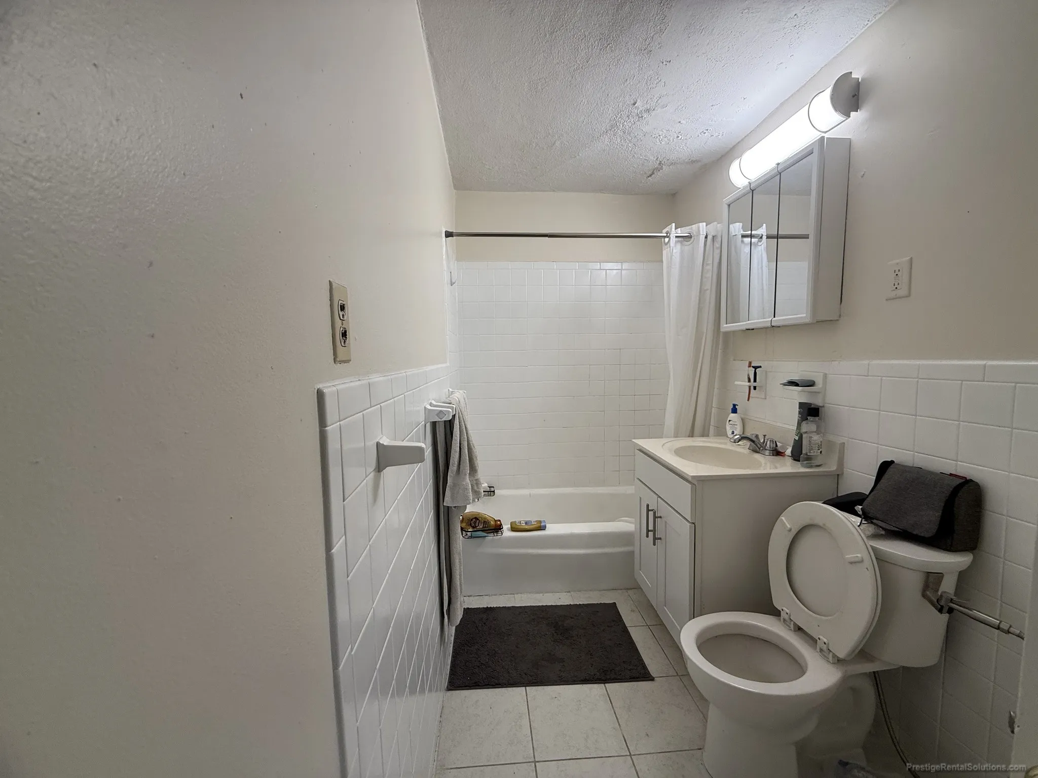 84 Gardner St, Allston