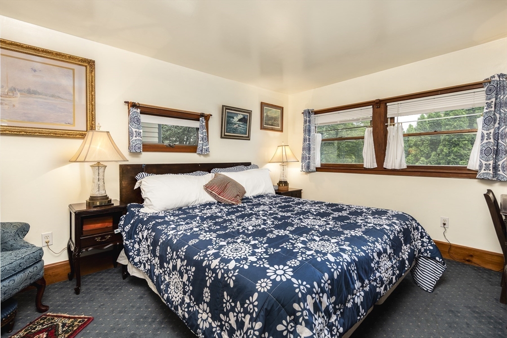 50 Rowland St, Marblehead