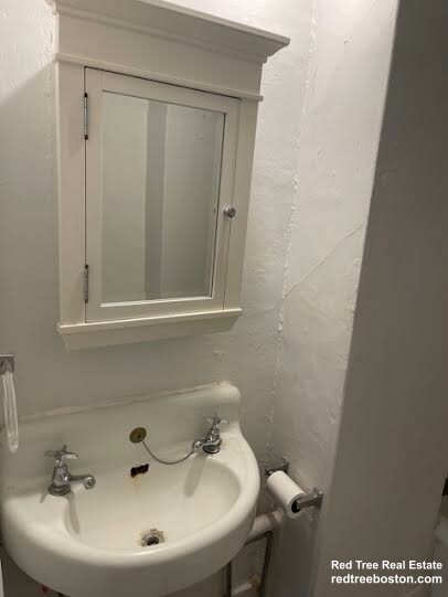 90 Myrtle St, Beacon Hill