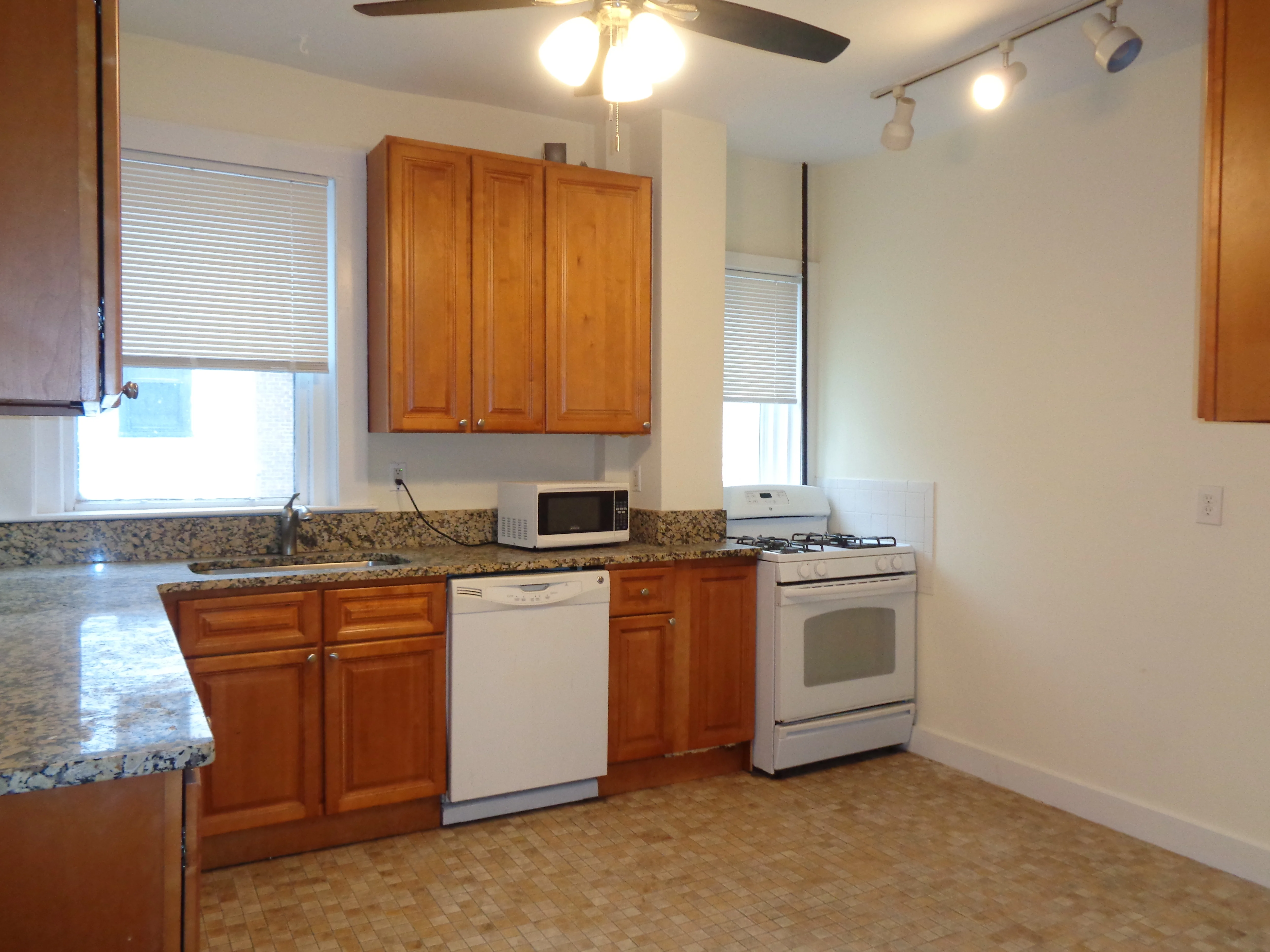 6 Beals St, North Brookline