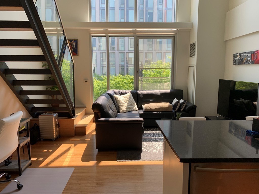 1 Earhart, East Cambridge