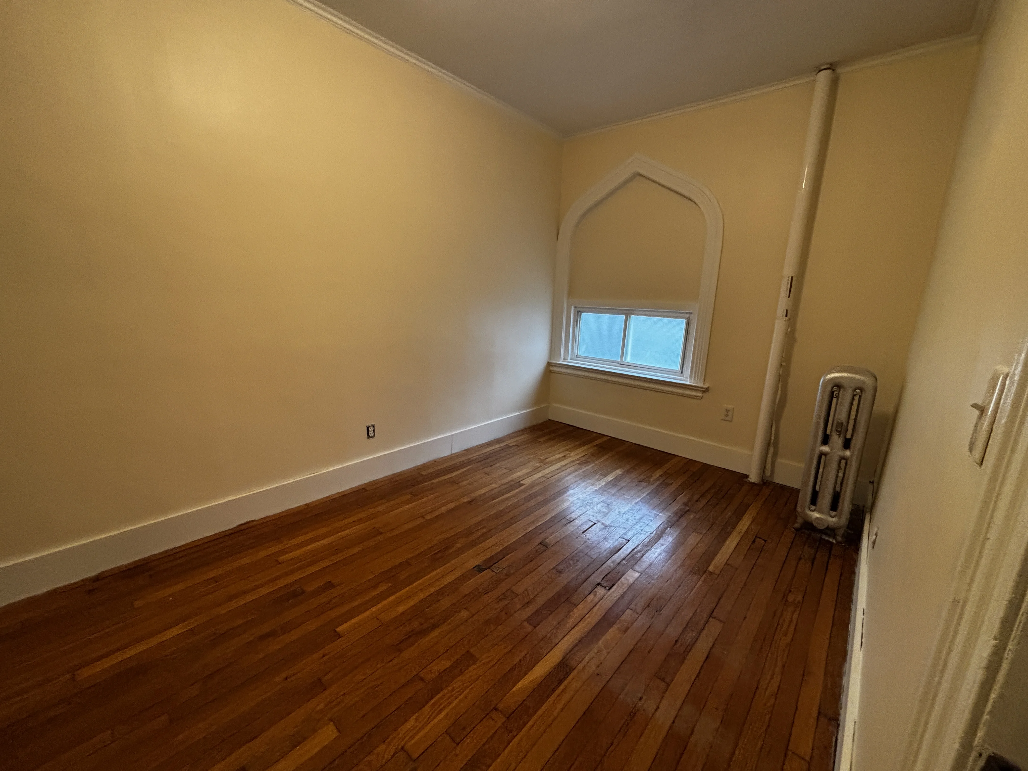 15 Glenville Ave, Allston