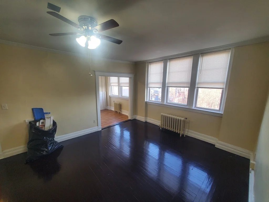 415 County St, New Bedford